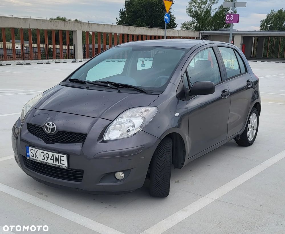 Toyota Yaris 1.0 Luna EU5 - 3