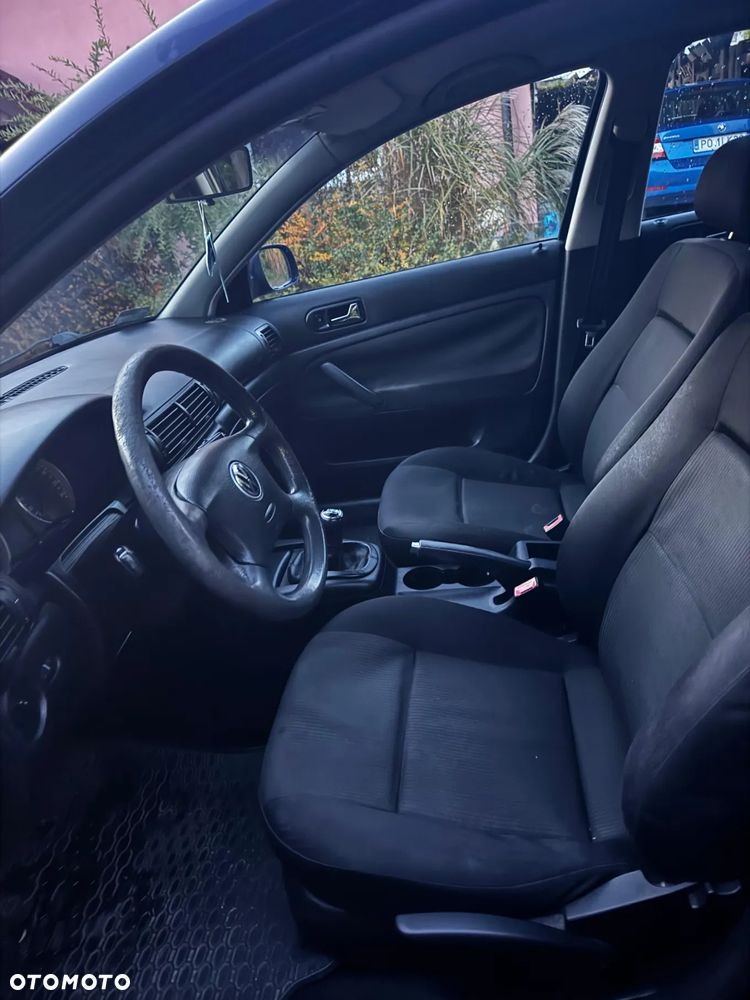 Volkswagen Passat 1.9 TDI Basis - 11