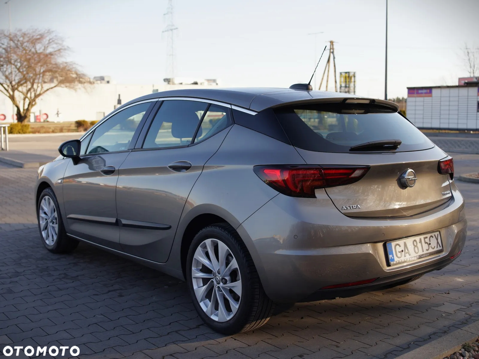 Opel Astra V 1.4 T Dynamic - 6