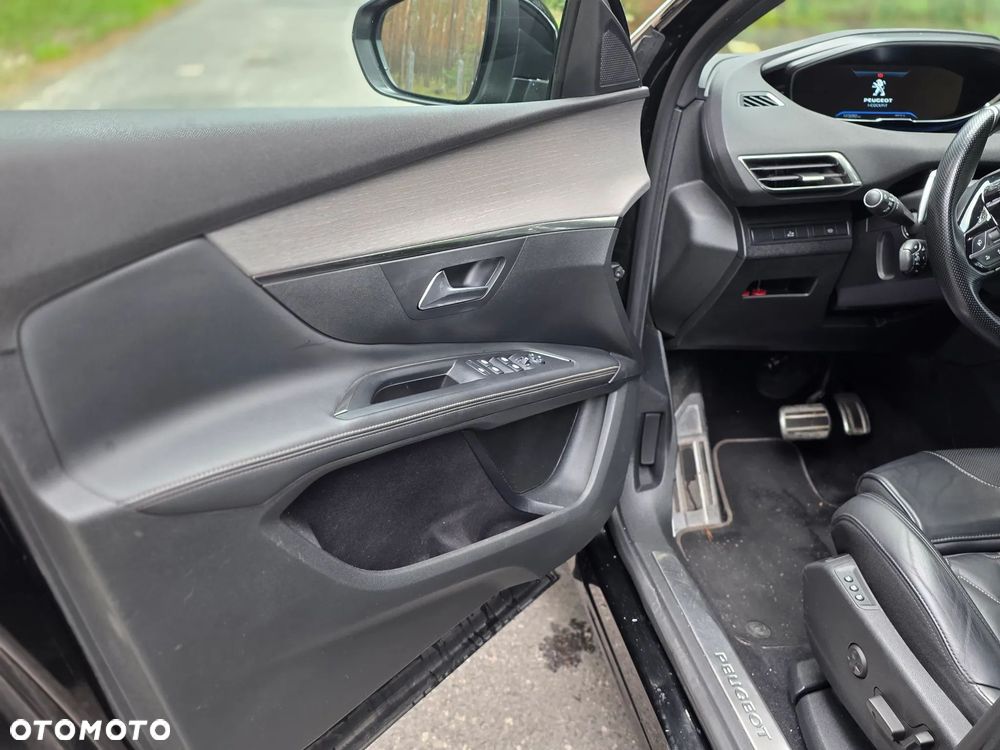 Peugeot 5008 2.0 BlueHDi GT Pack S&S EAT8 - 18