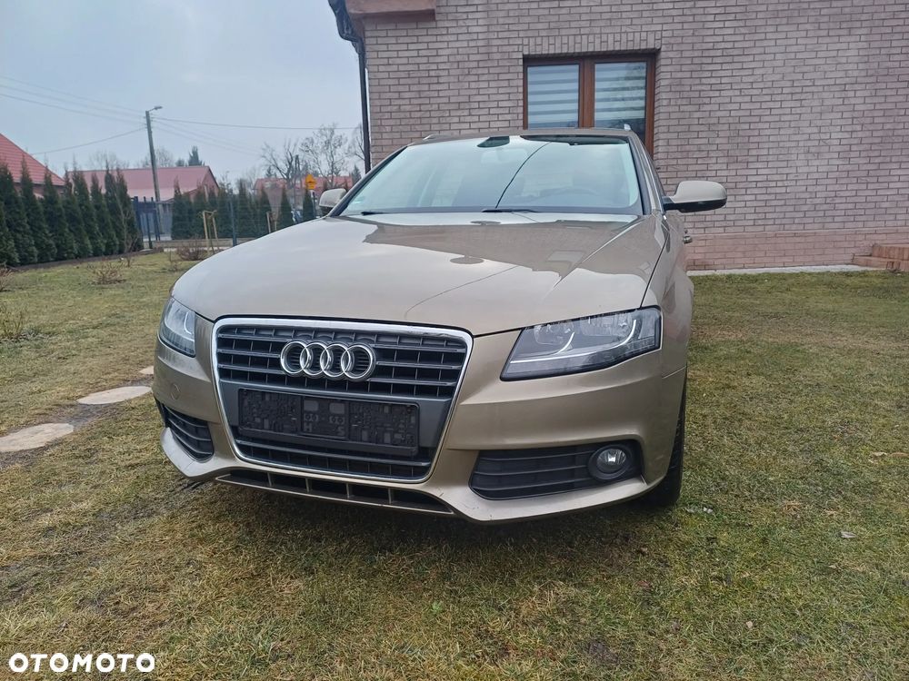Audi A4 Avant 1.8 TFSI Ambiente - 2
