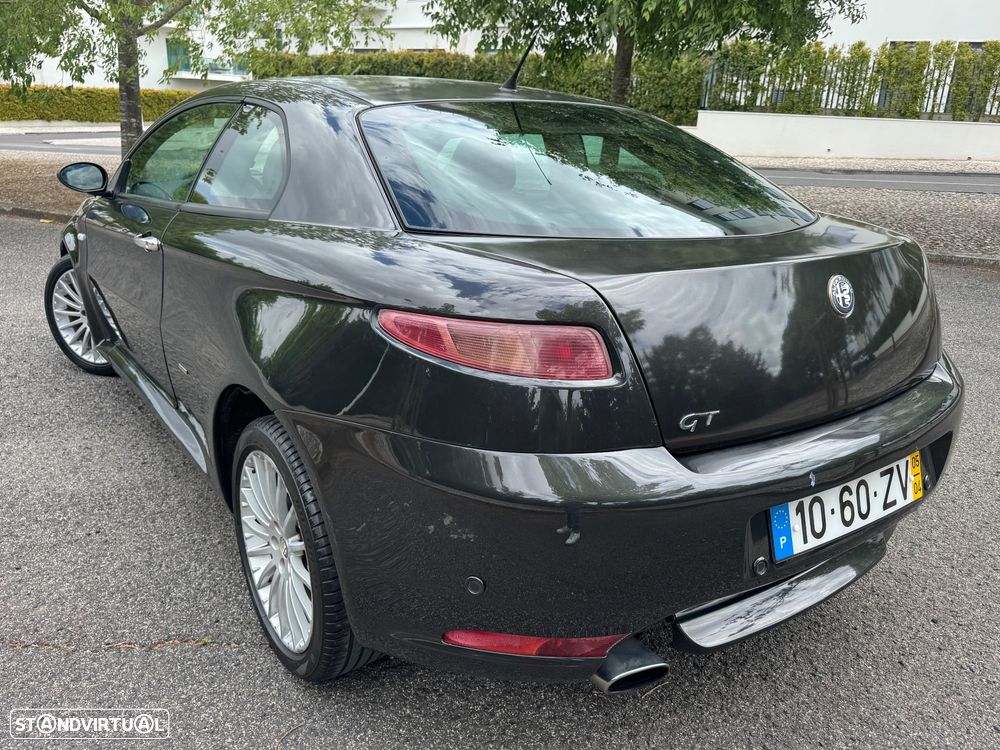 Alfa Romeo GT 1.9 JTD M-JET - 5