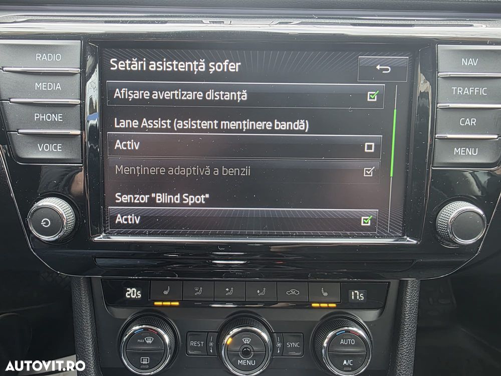 Skoda Superb 2.0 TDI DSG Premium Edition - 12