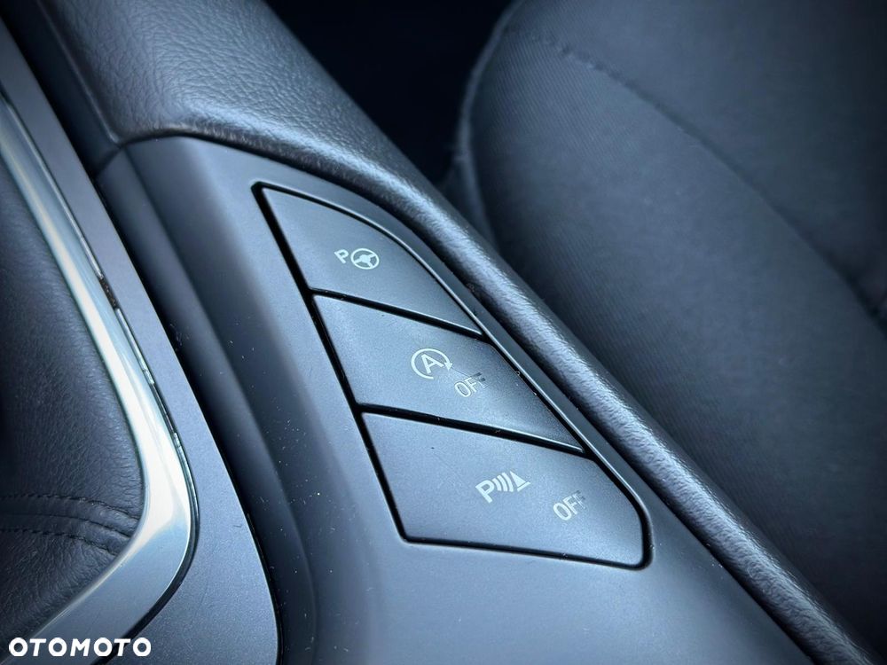 Ford Mondeo - 25