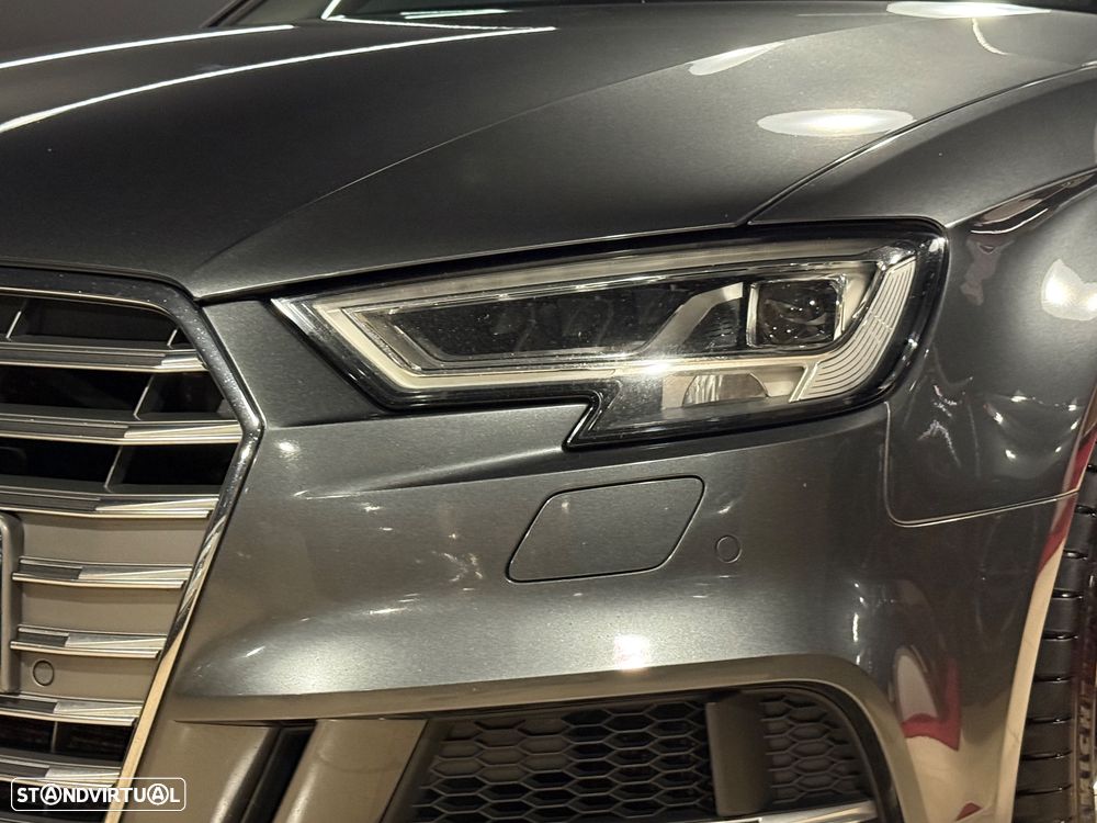 Audi S3 Sportback 2.0 TFSi quattro S tronic - 52