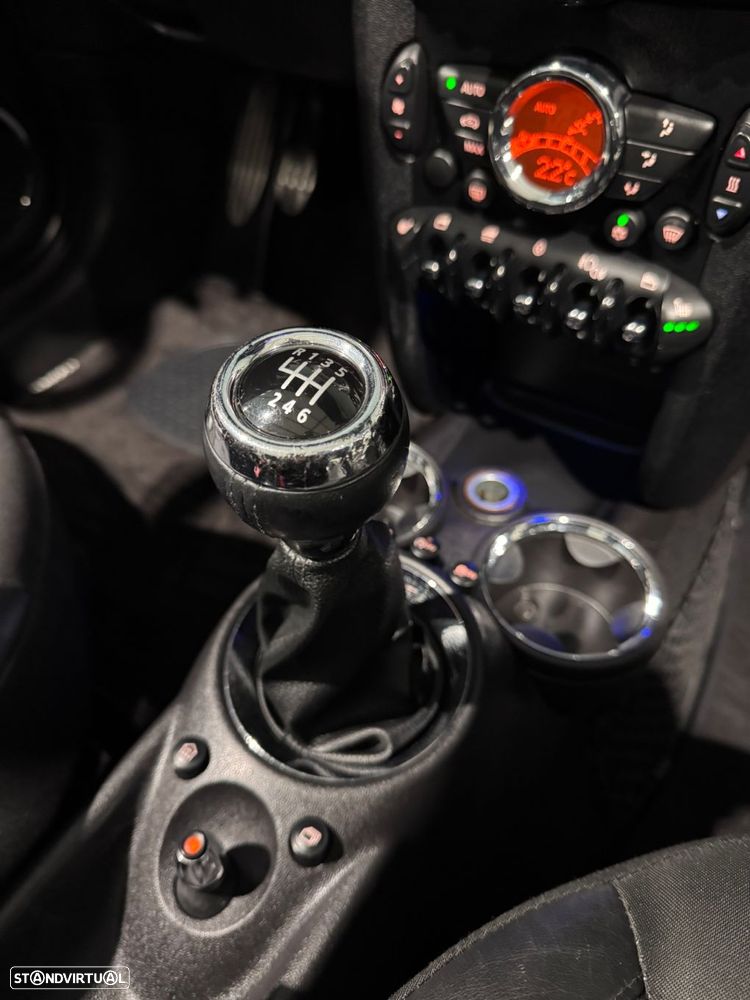 MINI Cabrio Cooper S - 25