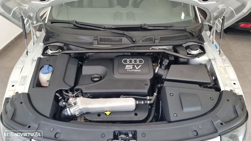 Audi TT Roadster 1.8 T - 25