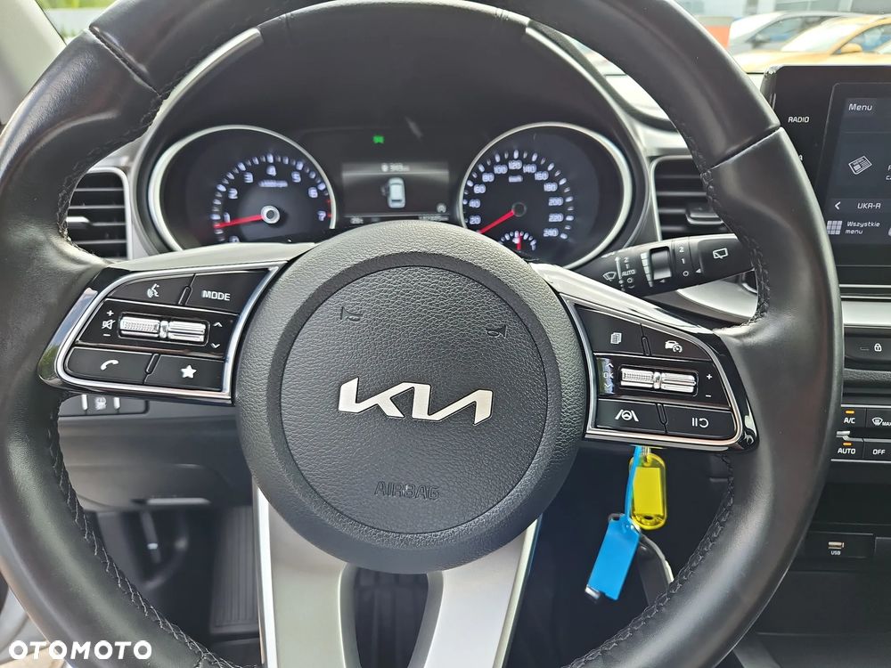 Kia Ceed 1.5 T-GDI M - 21