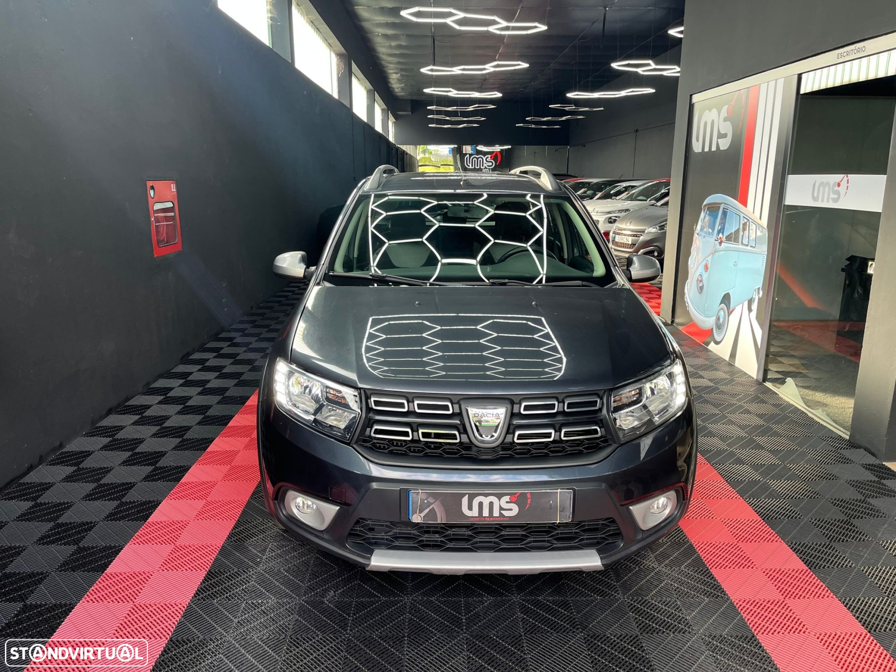 Dacia Logan 0.9 TCe Confort - 2