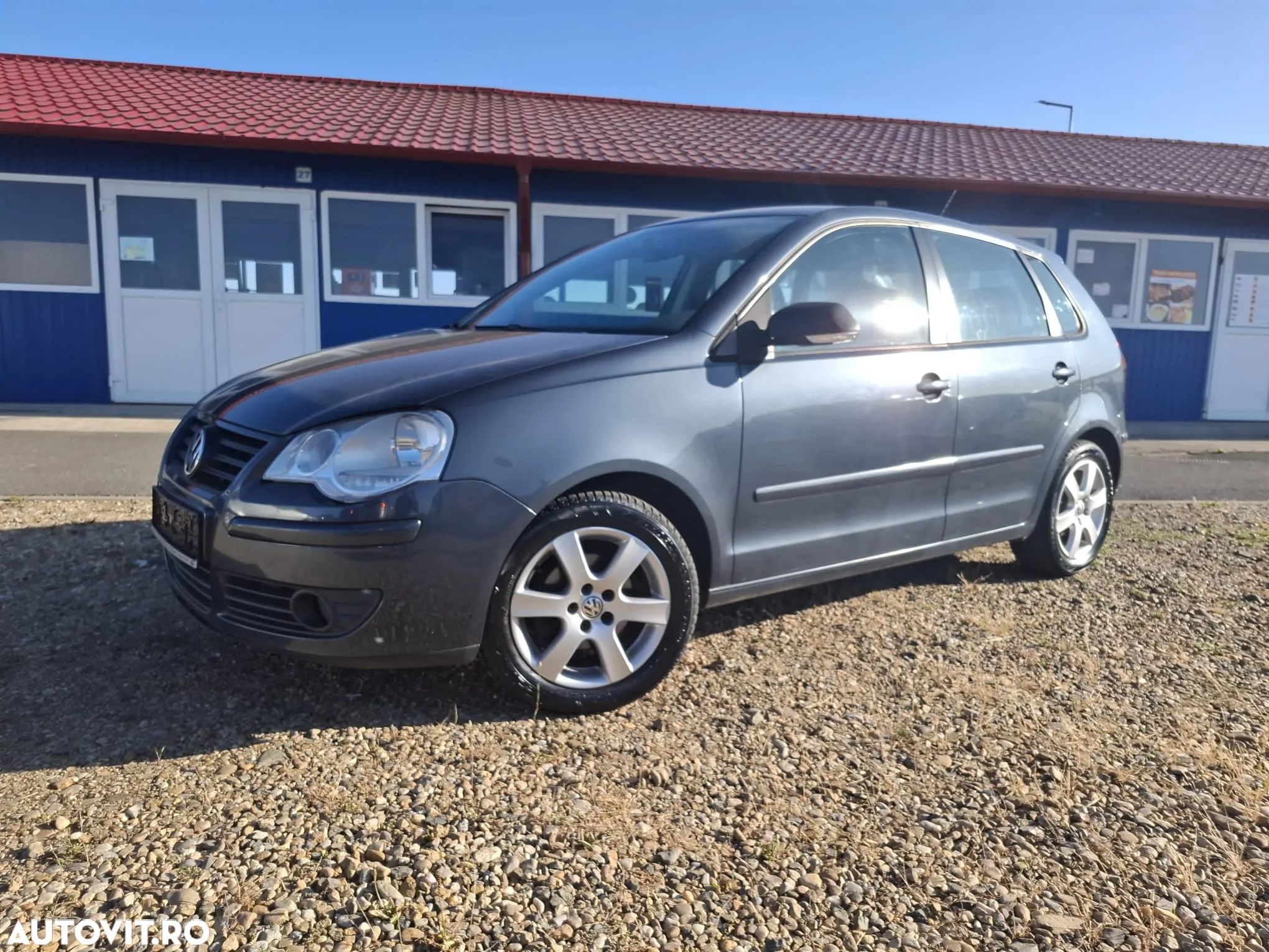 Volkswagen Polo 1.4 Sportline - 1