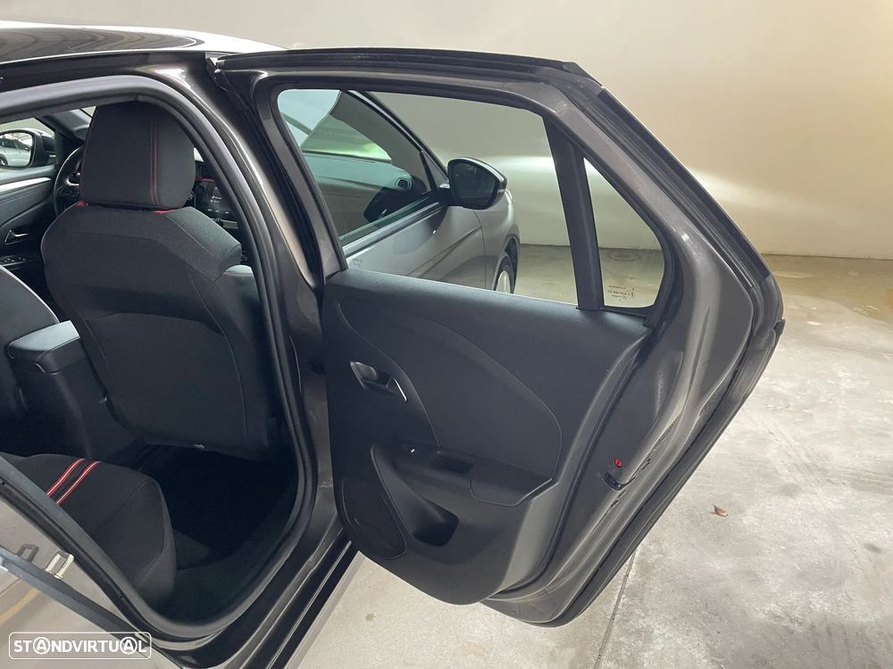 Opel Corsa 1.2 Direct Injection Turbo S&S GS Line - 19