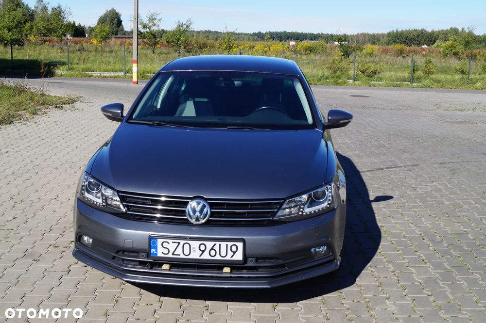 Volkswagen Jetta 1.4 TSI BMT Highline - 2