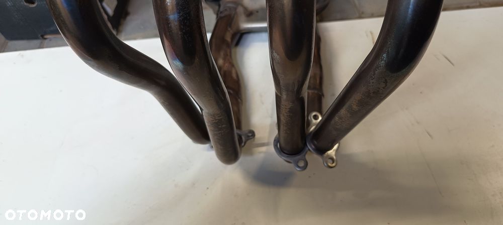 HONDA CB1000R SC80 KOLEKTORY WYDECH CHŁODNICA OWIEWKA BOCZEK KIERUNKOWSKAZ SKRZYNIA BIEGÓW - 25