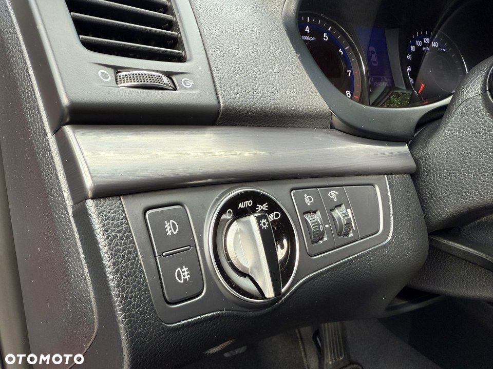 Hyundai i40 2.0 Premium - 20