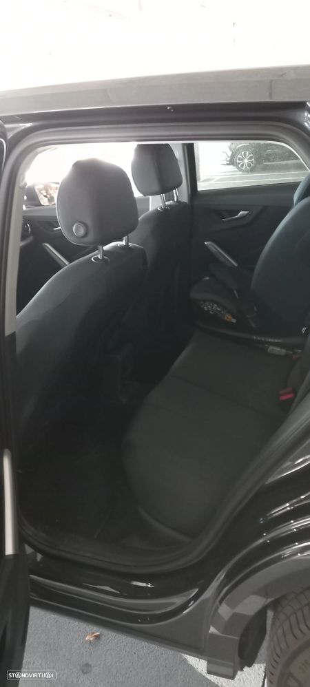 Audi Q2 30 TDI Advanced - 4