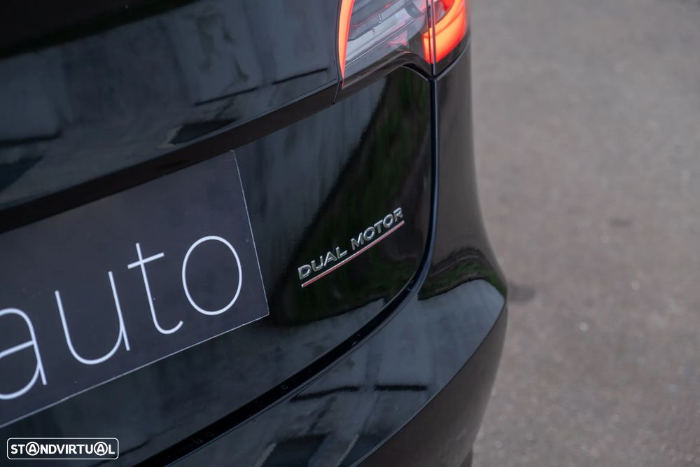 Tesla Model 3 Performance Dual Motor AWD - 14