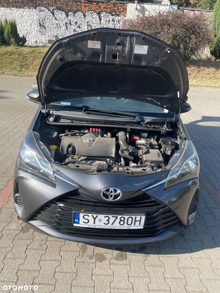 Toyota Yaris 1.5 Dynamic - 13