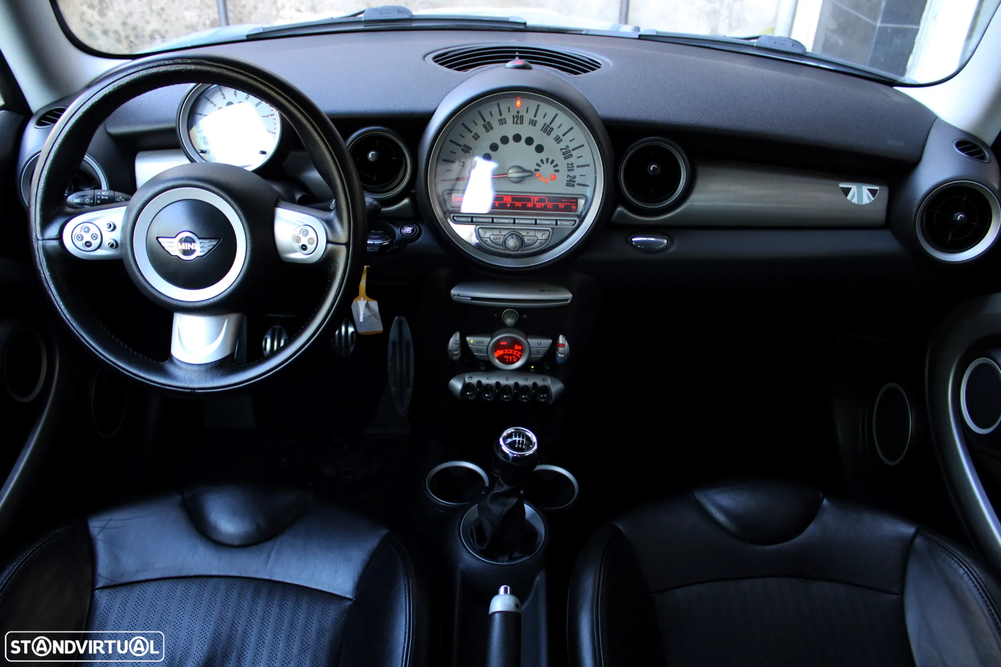 MINI 3 Portas Cooper S - 17