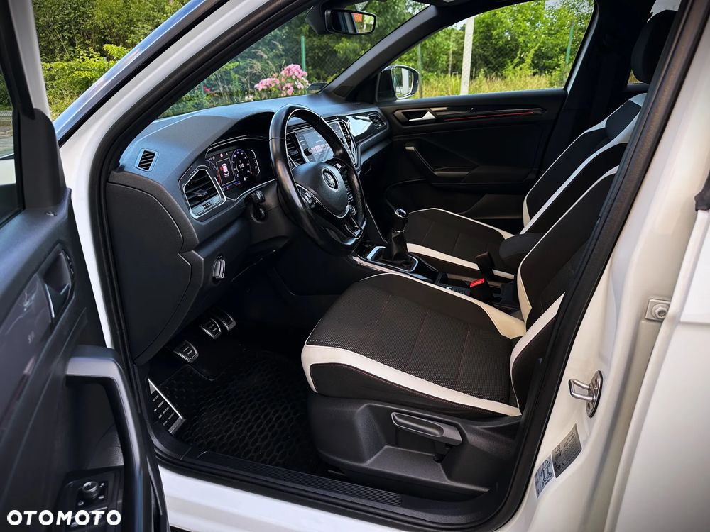 Volkswagen T-Roc 1.5 TSI GPF ACT Premium - 15