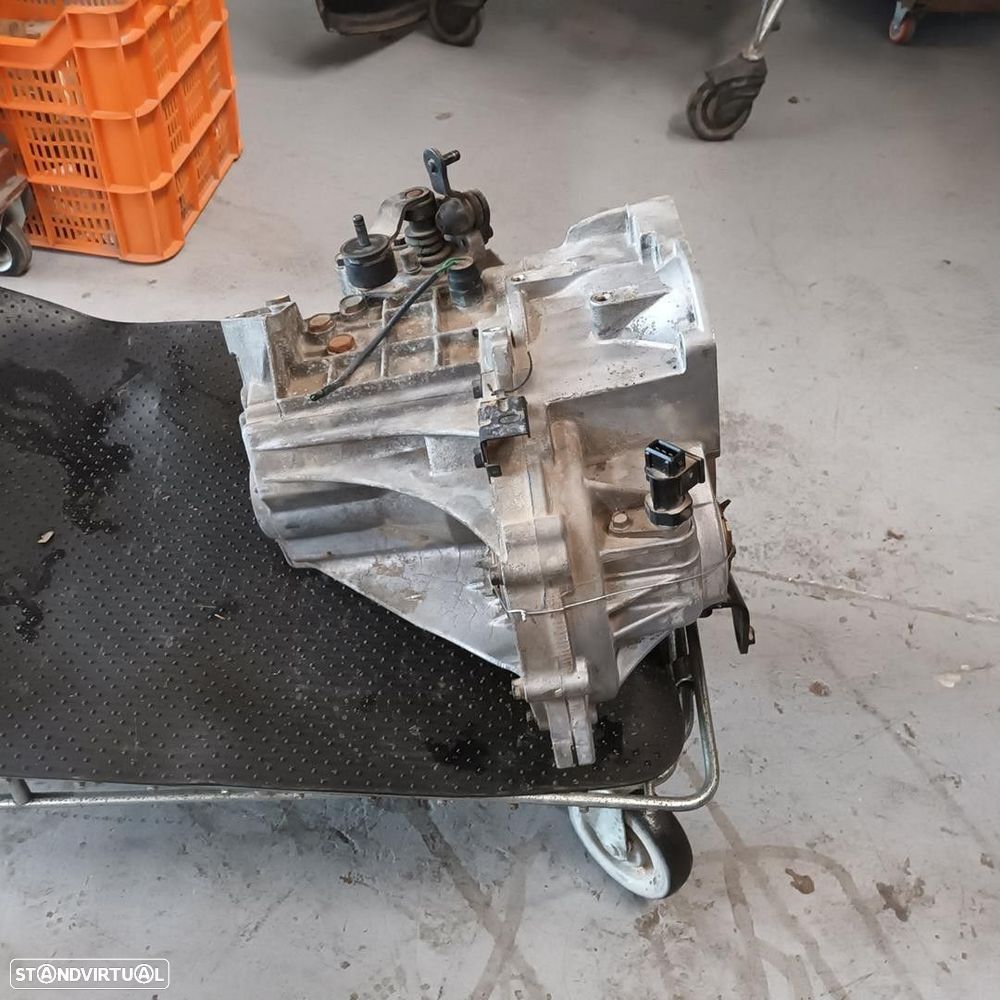 CAIXA VELOCIDADES KIA PICANTO 2006 - 4