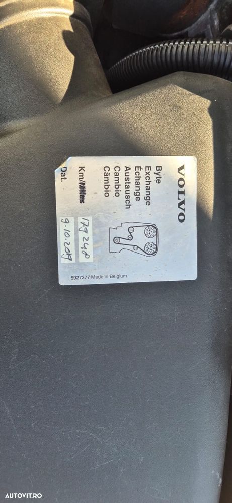 Volvo V60 D6 Plug-In-Hybrid AWD Geartronic Summum - 21