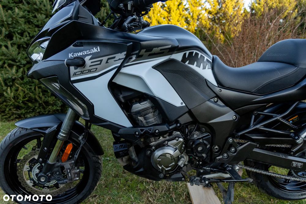 Kawasaki Versys 1000 - 8