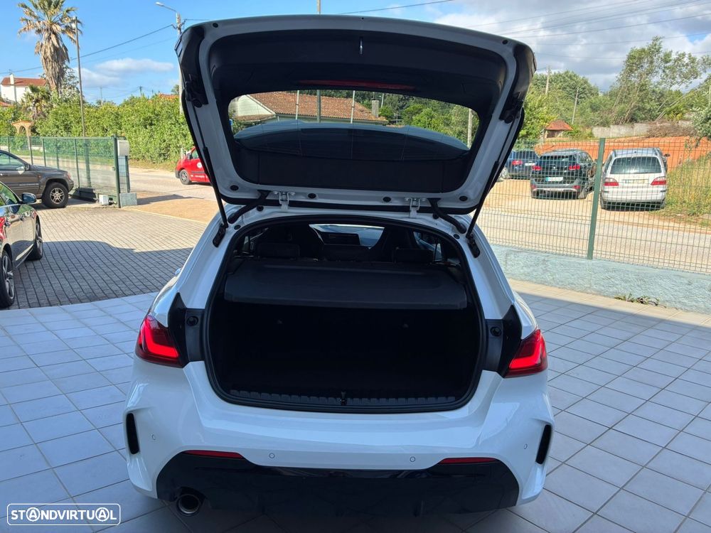 BMW 118 i Pack M Auto - 28