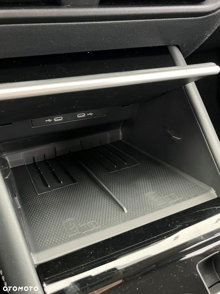Volkswagen Tiguan 1.5 eTSI Elegance DSG - 18