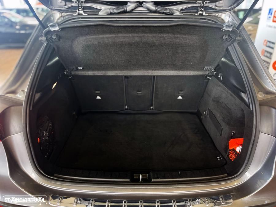 Mercedes-Benz GLA 250 e 8G-DCT Progressive - 35