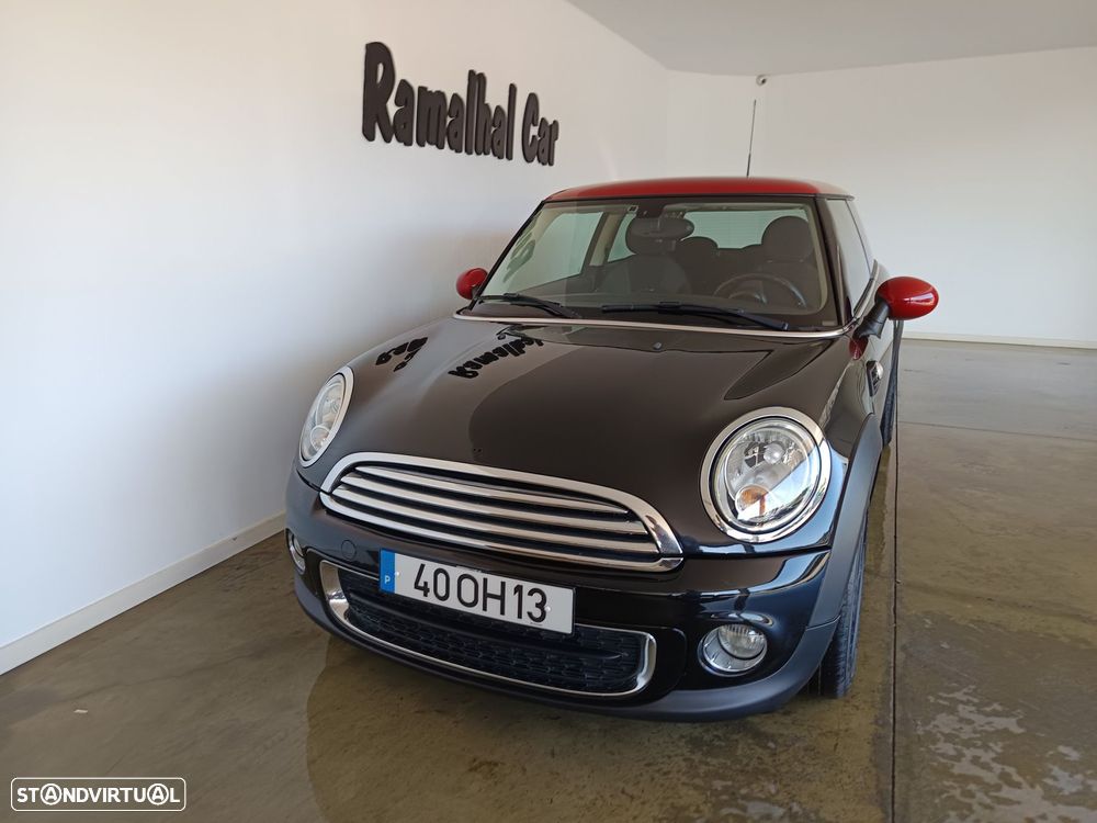 MINI 3 Portas One D - 7
