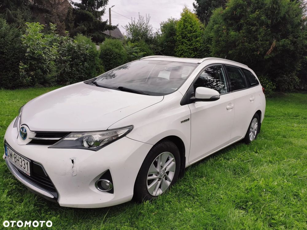 Toyota Auris 1.8 HSD Sol - 23