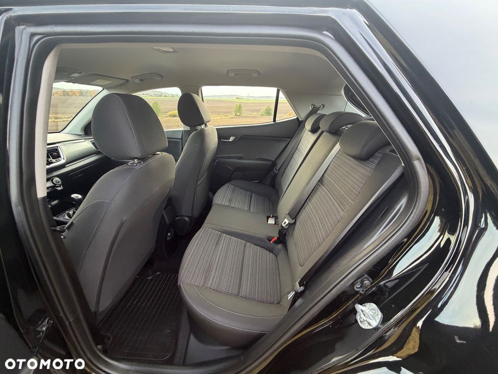 Kia Stonic - 12