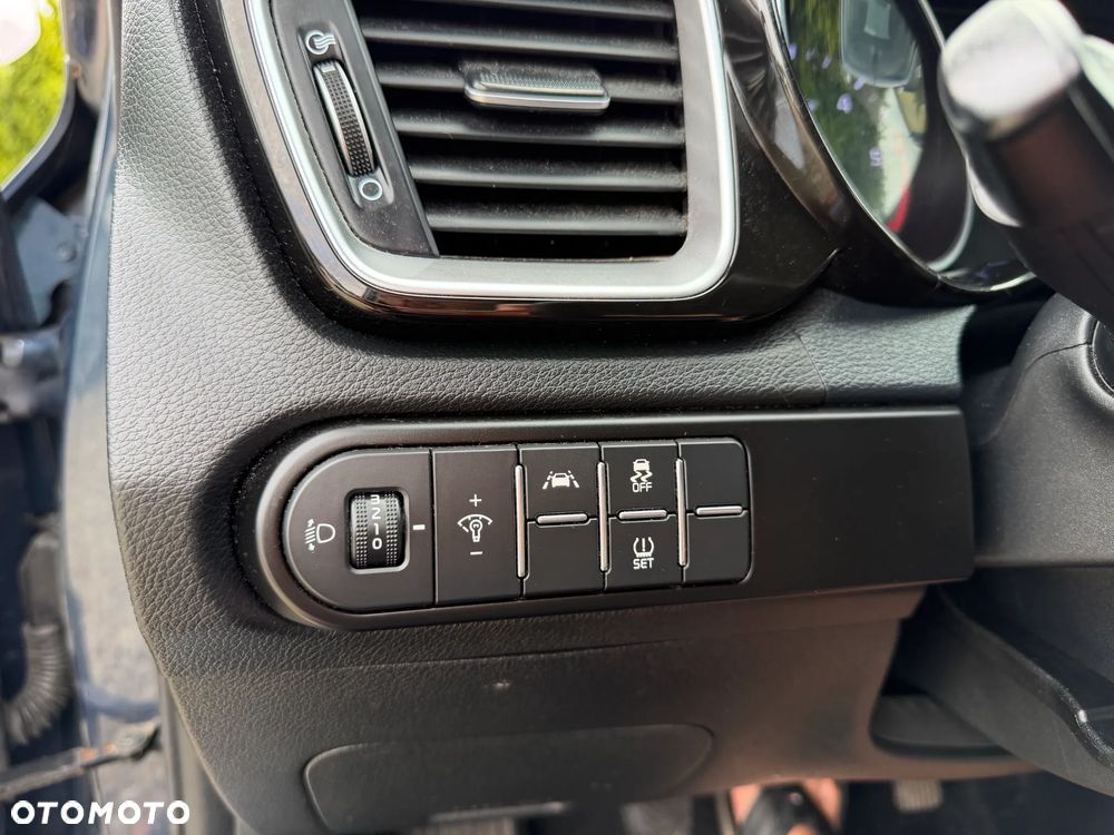 Kia Ceed 1.6 CRDi Platinum Edition - 18