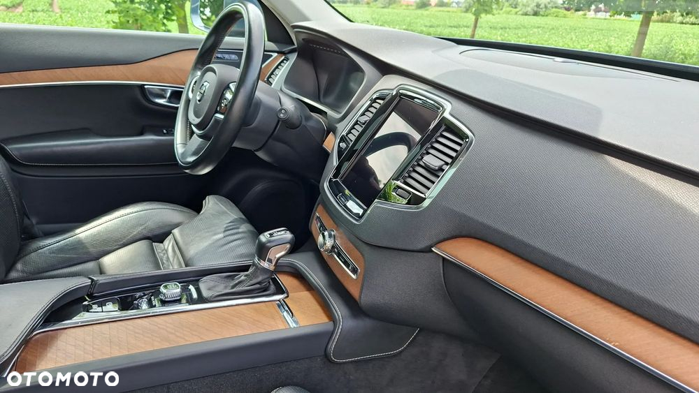 Volvo XC 90 T6 AWD Inscription 7os - 18