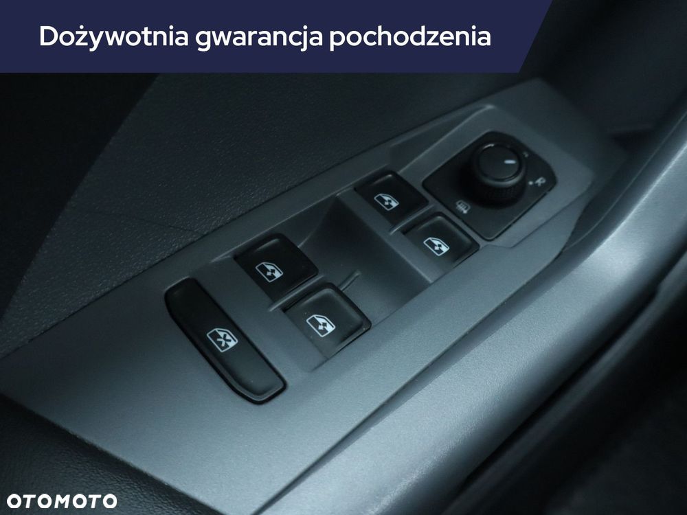 Volkswagen T-Cross - 17