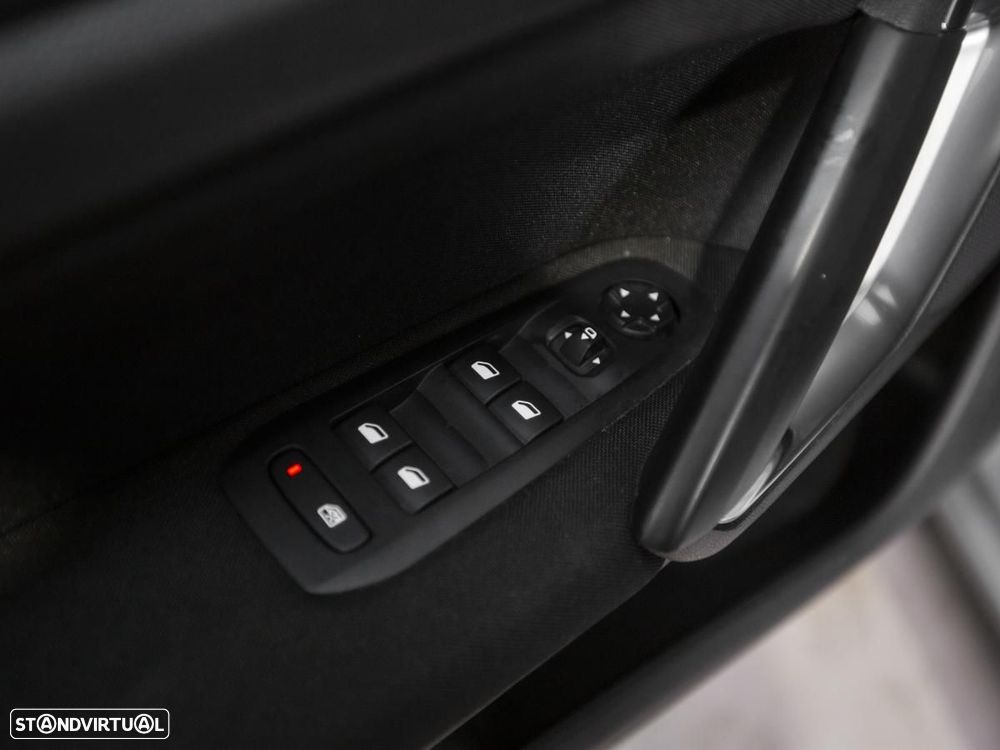 Peugeot 308 1.5 BlueHDi Style - 22