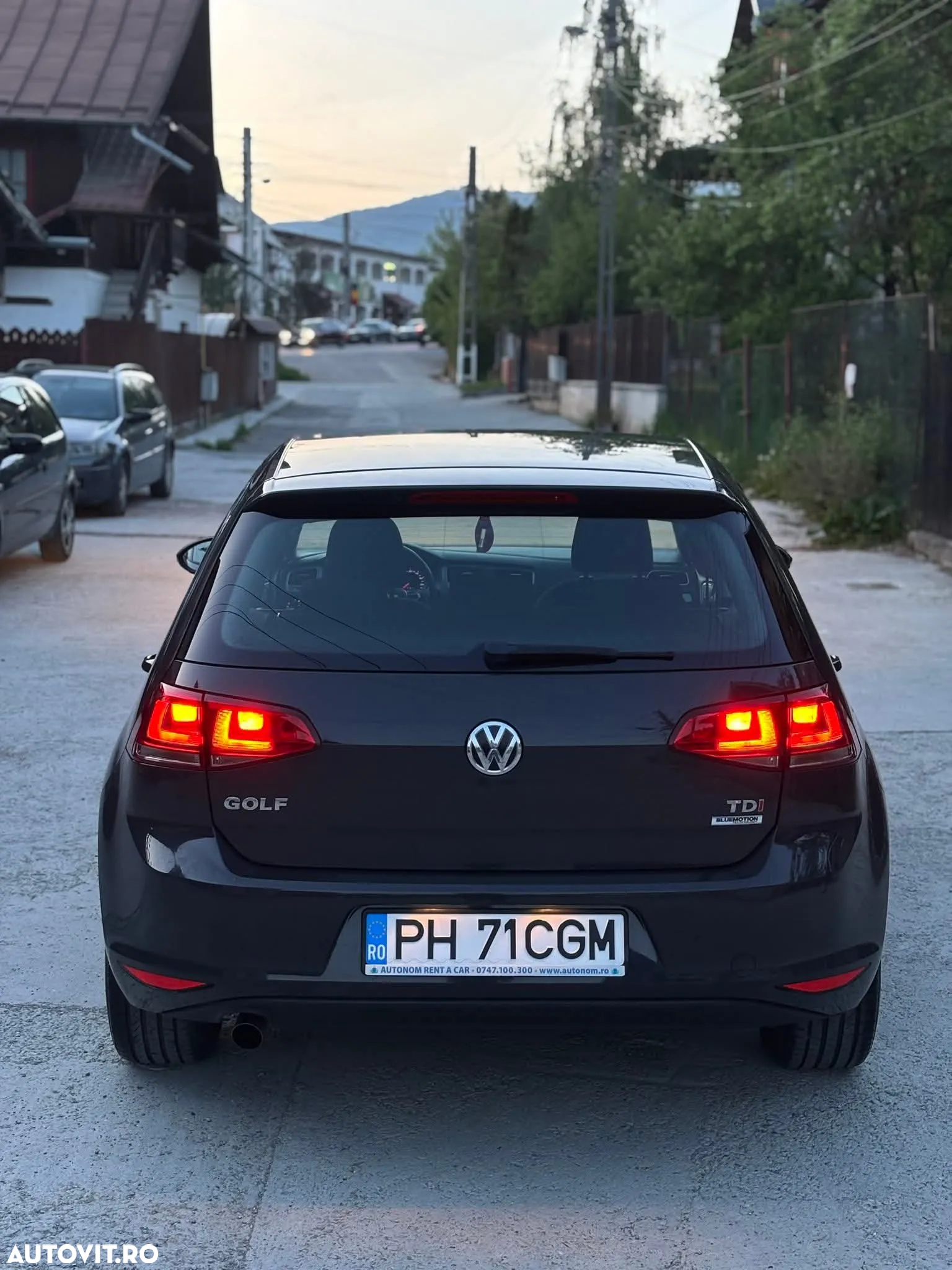 Volkswagen Golf 1.6 TDI BMT Comfortline - 2