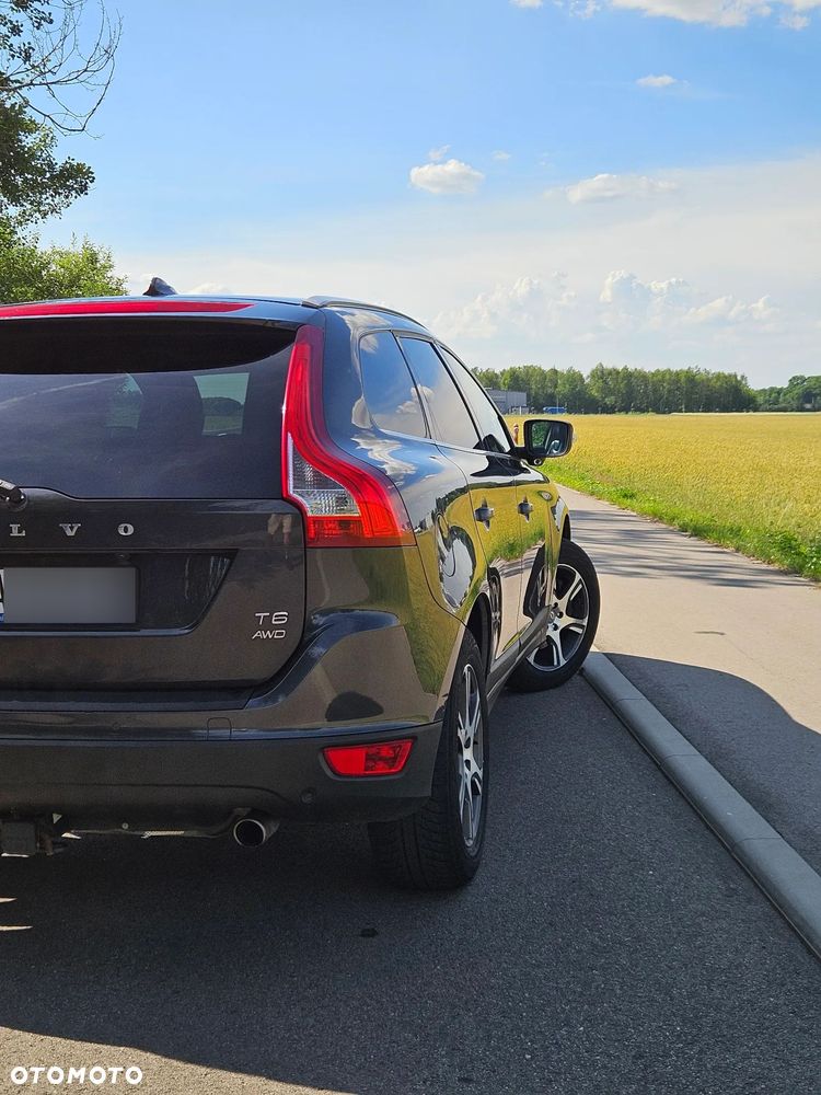 Volvo XC 60 T6 AWD Momentum - 10