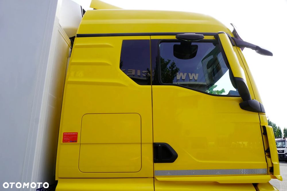 MAN TGX 26.510 6×2-4 / Chłodnia Krone 19 EPAL / Doppelstock / Carrier Supra 1250 / 2023 / oś skrętna_259966 - 14