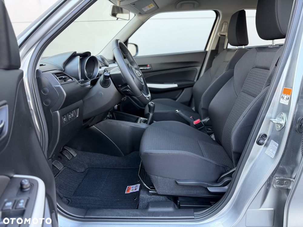 Suzuki Swift 1.2 Dualjet SHVS Premium - 26