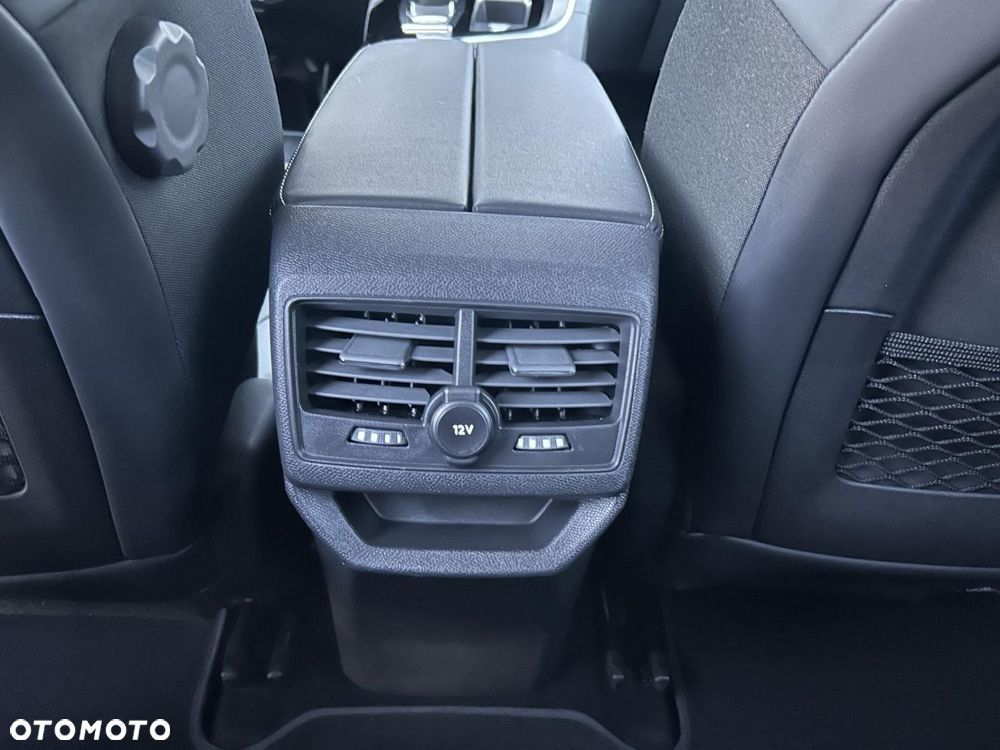 Peugeot 3008 1.5 BlueHDi Allure Pack S&S EAT8 - 19
