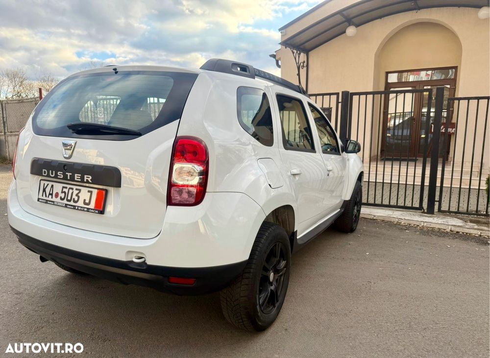 Dacia Duster 1.6 SCe Essential - 33