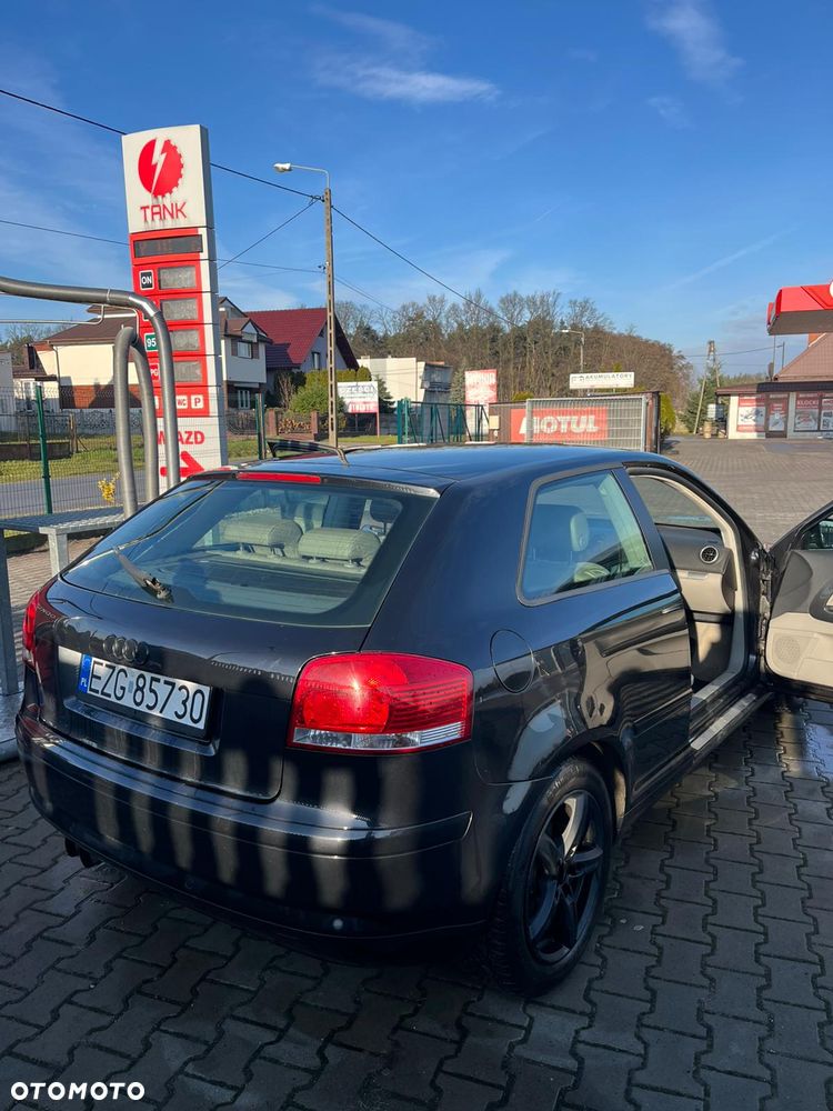 Audi A3 3-drzwiowe 1.9 TDI Ambiente - 7