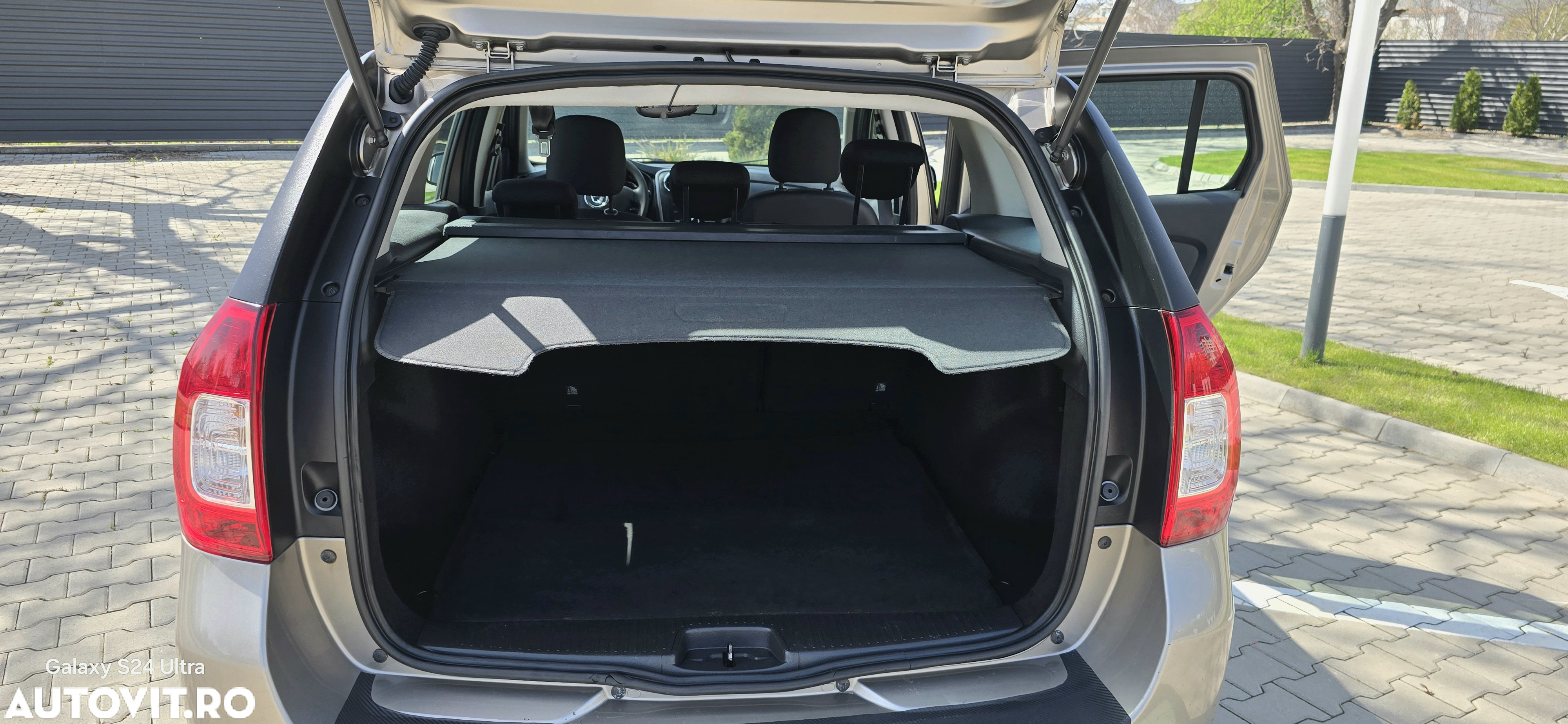 Dacia Logan MCV 1.2 16V 75 Laureate - 19