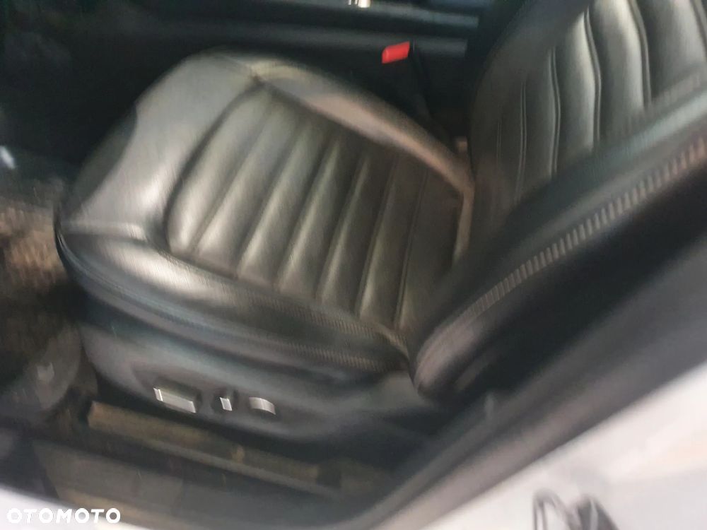 Ford Edge - 10