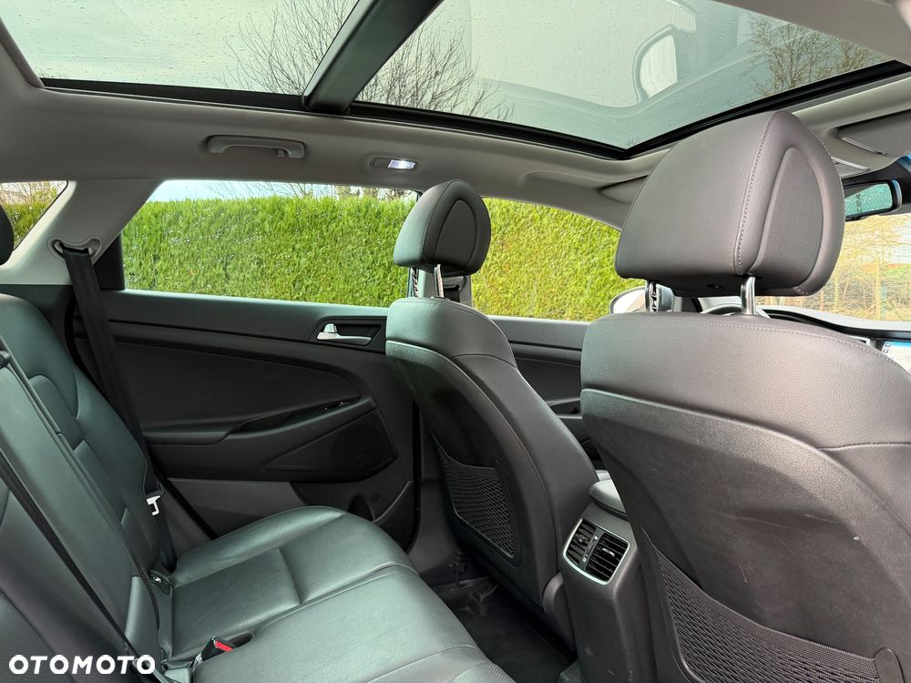 Hyundai Tucson blue 1.7 CRDi 2WD Advantage - 24