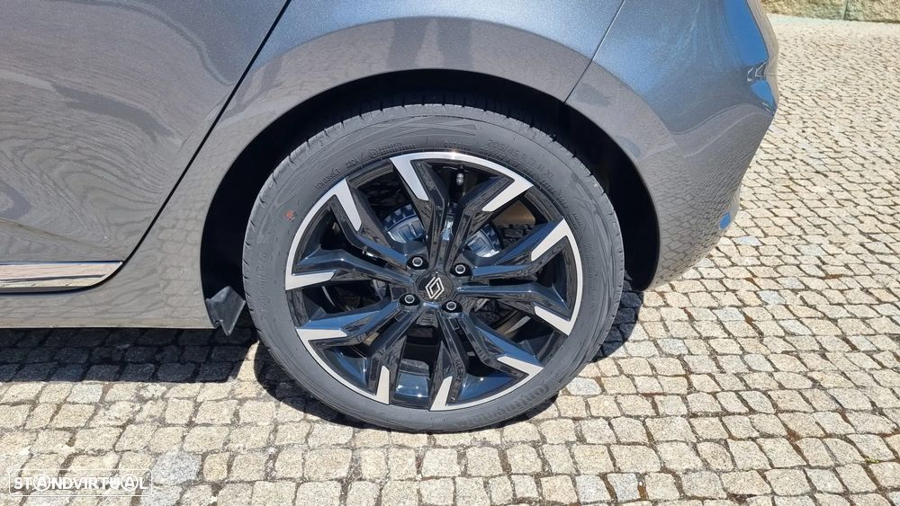 Renault Clio 1.0 TCe Techno Bi-Fuel - 14