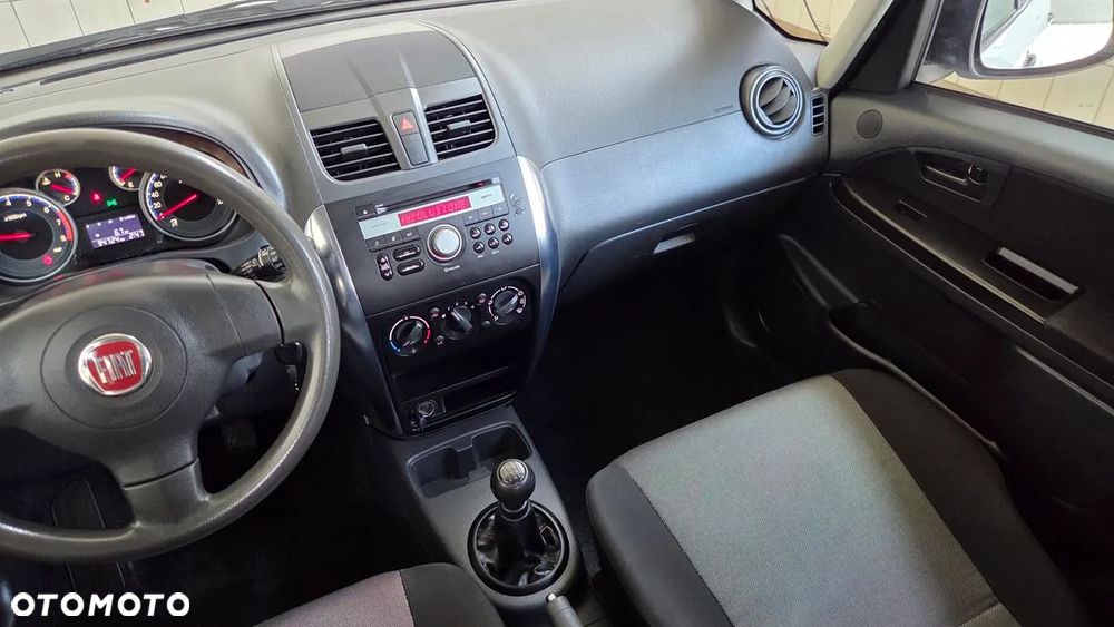 Fiat Sedici 1.6 16V 4x2 Emotion - 12