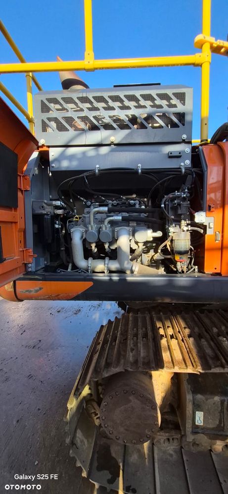 Hitachi ZX 350 - 14