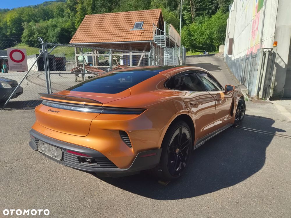 Porsche Taycan Turbo GT - 1